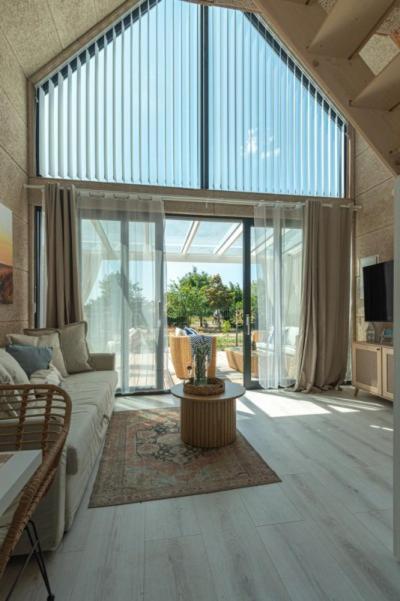 Holiday home Summer House-nowoczesne Z Jacuzzi I Ladowarka Do Samochodu Wrzosowo (Kamien)