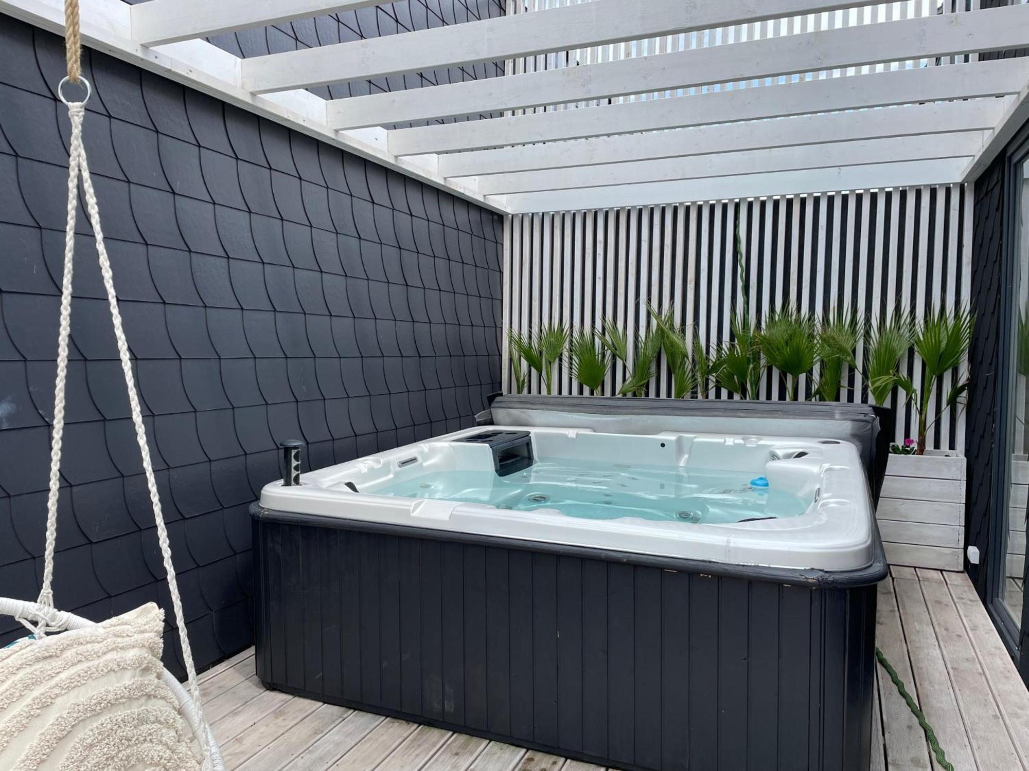 Summer House-nowoczesne Z Jacuzzi I Ladowarka Do Samochodu