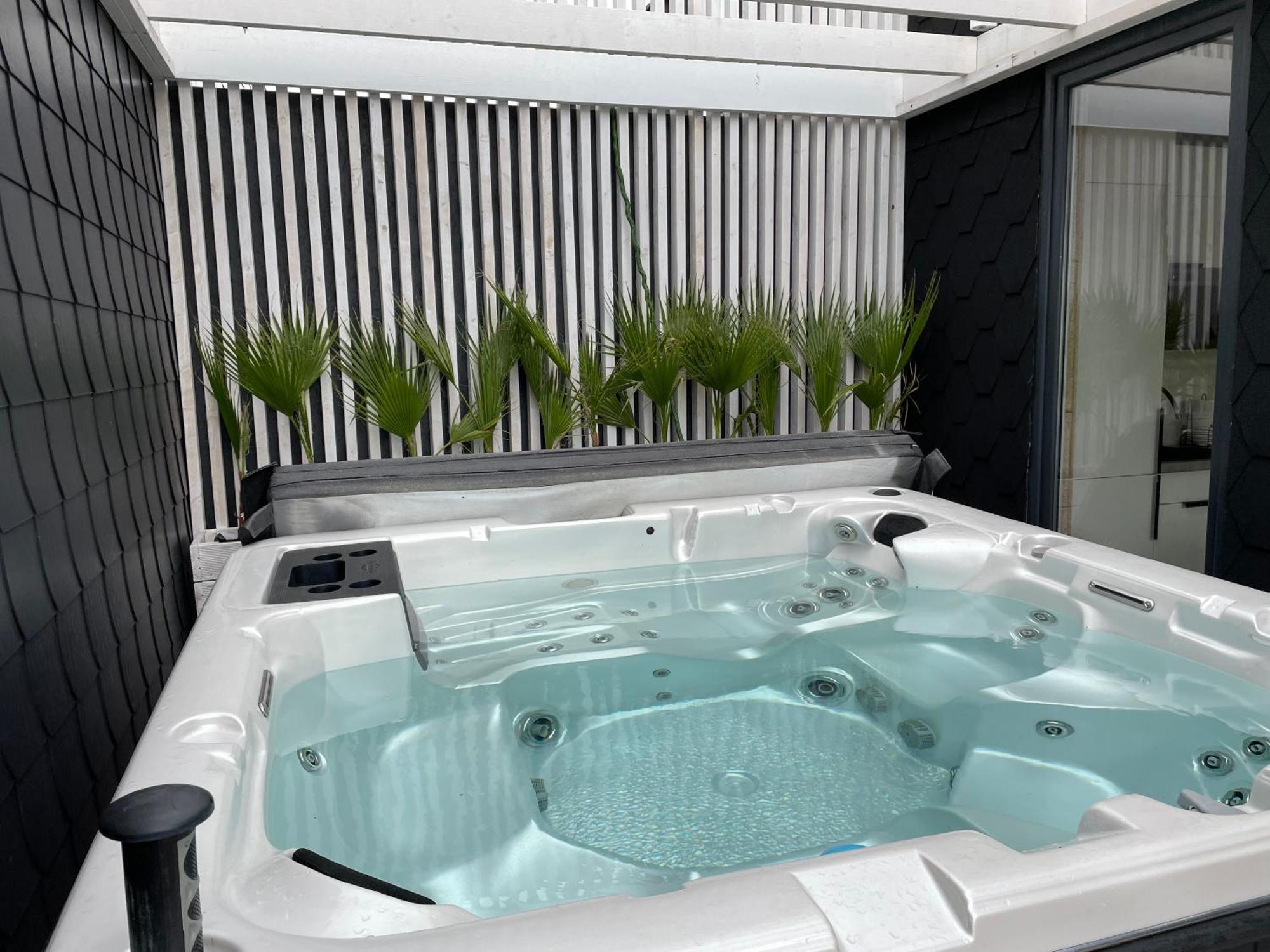 Holiday home Summer House-nowoczesne Z Jacuzzi I Ladowarka Do Samochodu